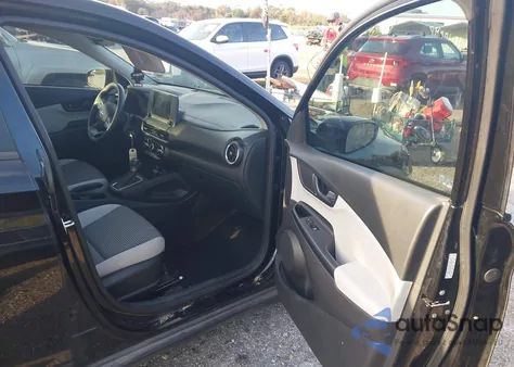 2022 Hyundai Kona Se z USA, uszkodzony, nr VIN KM8K22AB4NU855410